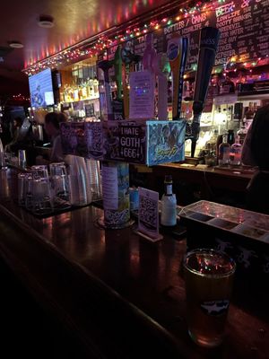 Alligator Lounge by null
