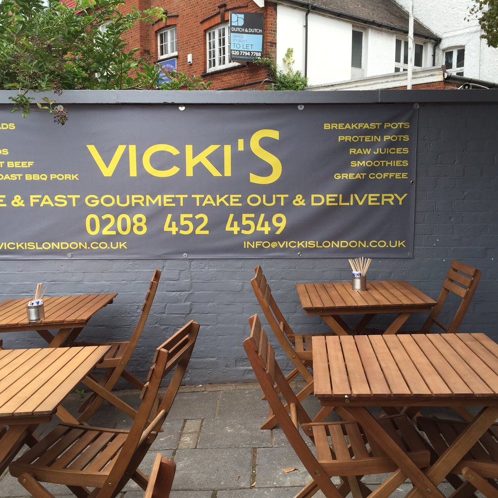 Vicki's - Delis Near Me - London, XGL