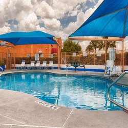 SureStay Hotel by Best Western Mission - Outdoor Pool