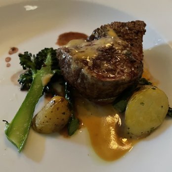 Elizabeth On 37th - Harris Ranch Pepper Crusted Beef Tenderloin - New American Near Me - Savannah, Georgia Elizabeth On 37th - Harris Ranch Pepper Crusted Beef Tenderloin - New American Near Me - Savannah, Georgia