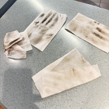 PGA Tour Grill - Dining countertop - Bars Near Me - Honolulu, Hawaii