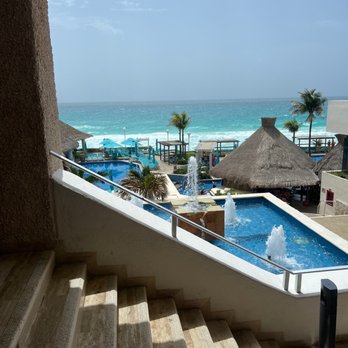 Royal Solaris Cancun - Pool view - Hotels Near Me - Cancún, ROO Royal Solaris Cancun - Pool view - Hotels Near Me - Cancún, ROO