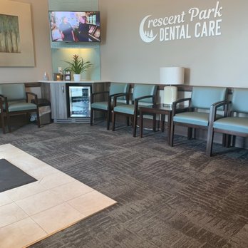 Crescent Park Dental Care - Waiting area - General Dentistry Near Me - Riverview, Florida Crescent Park Dental Care - Waiting area - General Dentistry Near Me - Riverview, Florida