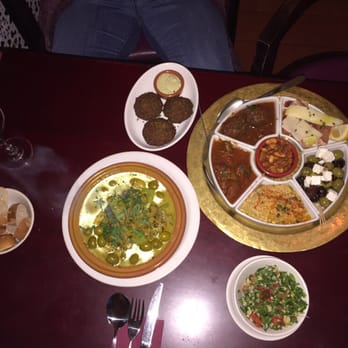 Cafe Mauresque - Chicken Entry Dish- shared plater (humus, olives, red pepper sauce, lamb meat balls, chorizo meat, tabuah salad and falafels. - Spanish Near Me - Canterbury, KEN