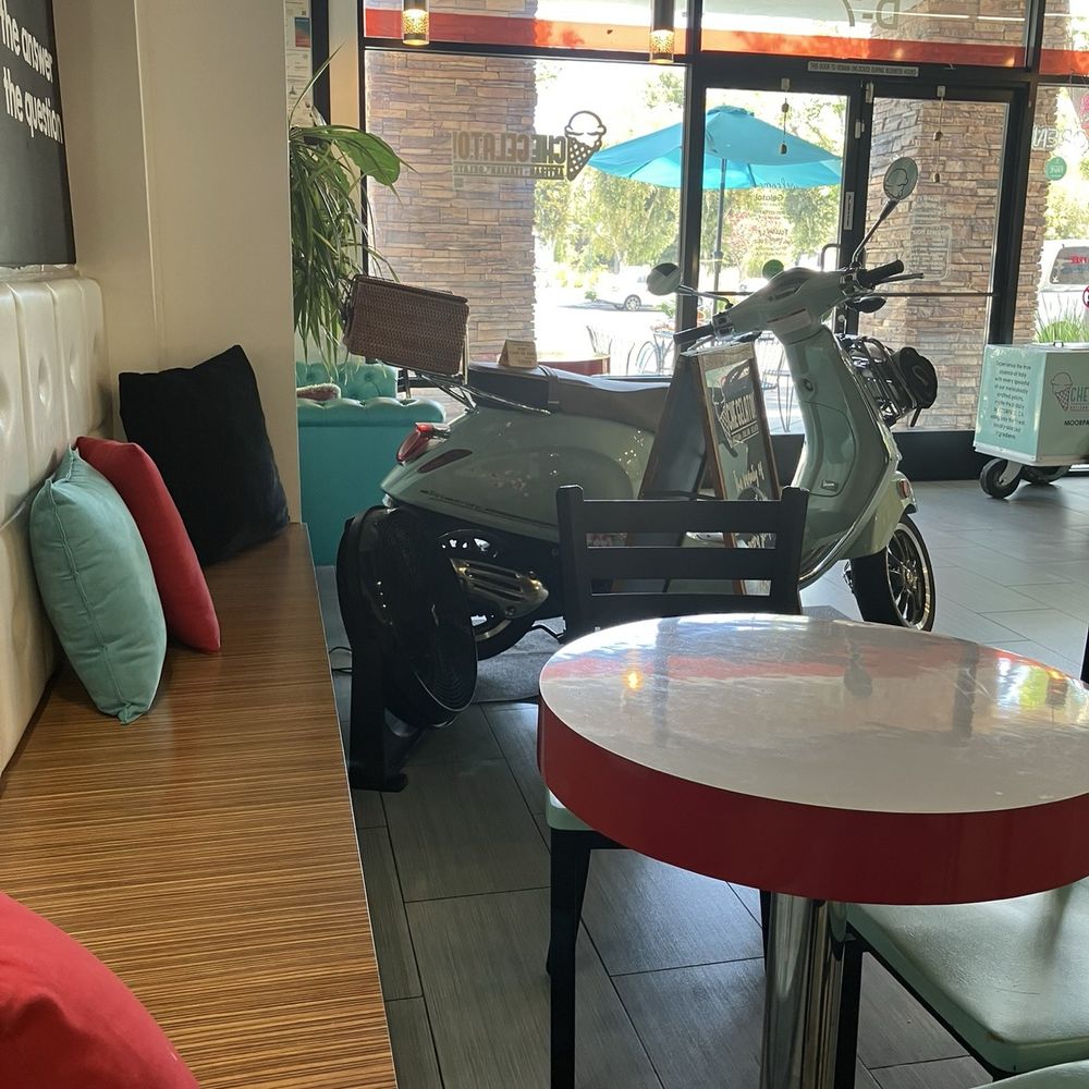 Che Gelato - Ice Cream & Frozen Yogurt Near Me - Moorpark, California Che Gelato - Ice Cream & Frozen Yogurt Near Me - Moorpark, California