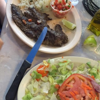 Cabañas Restaurant - Steak with salad - Salvadoran Near Me - Miami, Florida Cabañas Restaurant - Steak with salad - Salvadoran Near Me - Miami, Florida