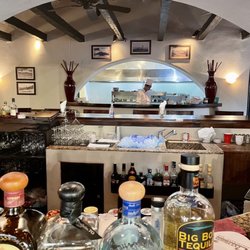 Coconuts - Bar looking into kitchen