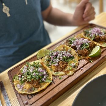 Chiludos - Chorizo Street Tacos - Mexican Near Me - Mont Belvieu, Texas
