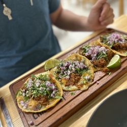 Chiludos - Chorizo Street Tacos