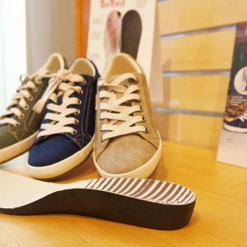 Romax - The Taos Shoes feature a nice arch support and shock absorbtion. - Shoe Stores Near Me - Seattle, Washington