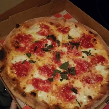 Crust Brick Oven Pizzeria - Margherita Pie - Pizza Near Me - Bryn Mawr, Pennsylvania