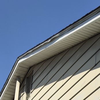 Home Pro - This is how they left the drip edge - Windows Installation Near Me - Fort Wayne, Indiana Home Pro - This is how they left the drip edge - Windows Installation Near Me - Fort Wayne, Indiana