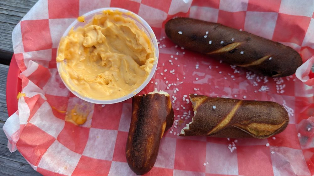 Food from Station 233 The Simple Bar