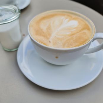Kurhaus Simone - Cafes Near Me - Erfurt, TH Kurhaus Simone - Cafes Near Me - Erfurt, TH