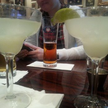 Hard Rock Cafe - Manager brought me a new margarita when I was not happy with the first! What a nice surprise! - American Near Me - Rome, RM Hard Rock Cafe - Manager brought me a new margarita when I was not happy with the first! What a nice surprise! - American Near Me - Rome, RM