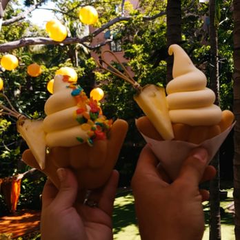 Kokoro Cafe - Desserts Near Me - Honolulu, Hawaii