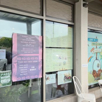Egghead Cafe - Outside - Coffee & Tea Near Me - Honolulu, Hawaii Egghead Cafe - Outside - Coffee & Tea Near Me - Honolulu, Hawaii