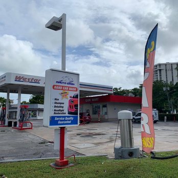 Mauto Wash - Exterior - Car Wash Near Me - North Miami, Florida Mauto Wash - Exterior - Car Wash Near Me - North Miami, Florida