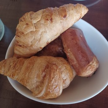 Julia’s Bistro & Bar - Bread basket - French Near Me - San Antonio, Texas Julia’s Bistro & Bar - Bread basket - French Near Me - San Antonio, Texas