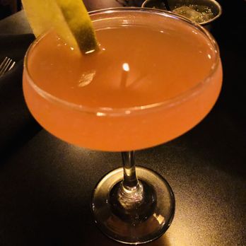 Cooper's on 5th - Metropolitan Martini - New American Near Me - West Des Moines, Iowa Cooper's on 5th - Metropolitan Martini - New American Near Me - West Des Moines, Iowa