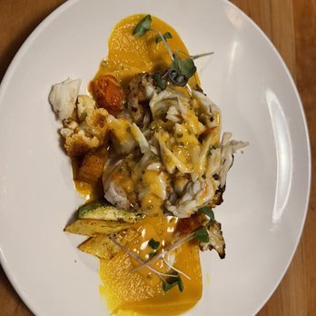Southwood Kitchen - Amberjack with lump crab, seasonal vegetables, and squash purée - Seafood Near Me - Daphne, Alabama Southwood Kitchen - Amberjack with lump crab, seasonal vegetables, and squash purée - Seafood Near Me - Daphne, Alabama