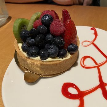 Mia's Bakery - Fruit Tart - Bakeries Near Me - Brooklyn, New York Mia's Bakery - Fruit Tart - Bakeries Near Me - Brooklyn, New York