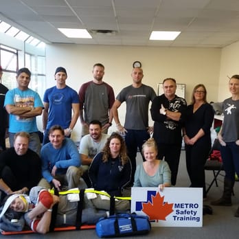 Metro Safety Training - Awesome OFA 3 students from December 2015. Way to go everyone! - First Aid Classes Near Me - Coquitlam, British Columbia