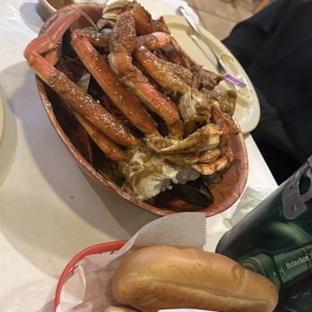 Bucket O' Crawfish- Alameda - Cajun/Creole Near Me - Alameda, California