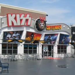 KISS COFFEEHOUSE - CLOSED - Updated October 2025 - 74 Photos