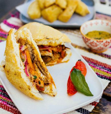 El Huarique Peruvian Kitchen by null
