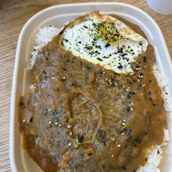 Mad Yolks - Pacific - curry moco - Breakfast & Brunch Near Me - Santa Cruz, California Mad Yolks - Pacific - curry moco - Breakfast & Brunch Near Me - Santa Cruz, California