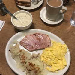 Davids Restaurant - GREAT BREAKFAST