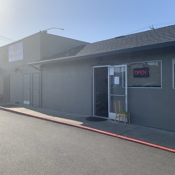 Pho Ga Huong Que - Exterior - Vietnamese Near Me - San Leandro, California