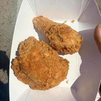 Crawdaddy's on Greenfield - Perfect Fried Chicken. You can't cook chicken better than this. - Southern Near Me - West Allis, Wisconsin Crawdaddy's on Greenfield - Perfect Fried Chicken. You can't cook chicken better than this. - Southern Near Me - West Allis, Wisconsin
