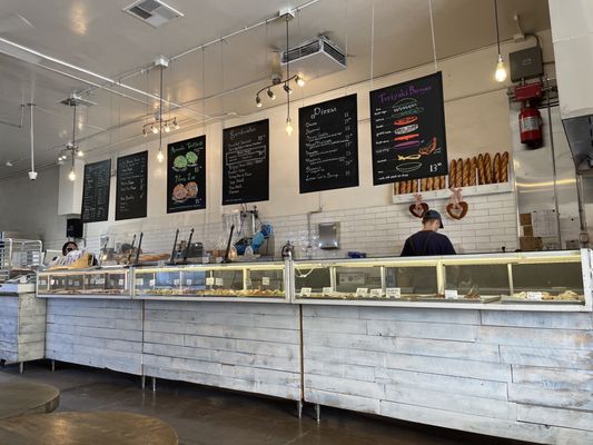 Roji Bakery by null