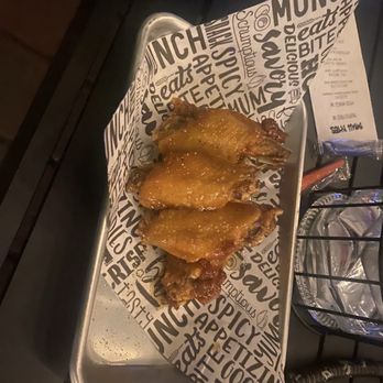 His & Hers Bar & Lounge - Queens - Honey Lemon Pepper Stepper Wings - Bars Near Me - Westbury, New York His & Hers Bar & Lounge - Queens - Honey Lemon Pepper Stepper Wings - Bars Near Me - Westbury, New York