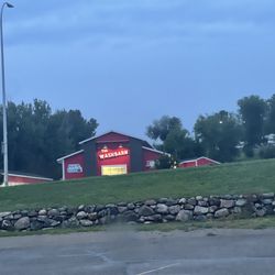 The Wash Barn - The washbarn as viewed from the NW Tire parking lot
