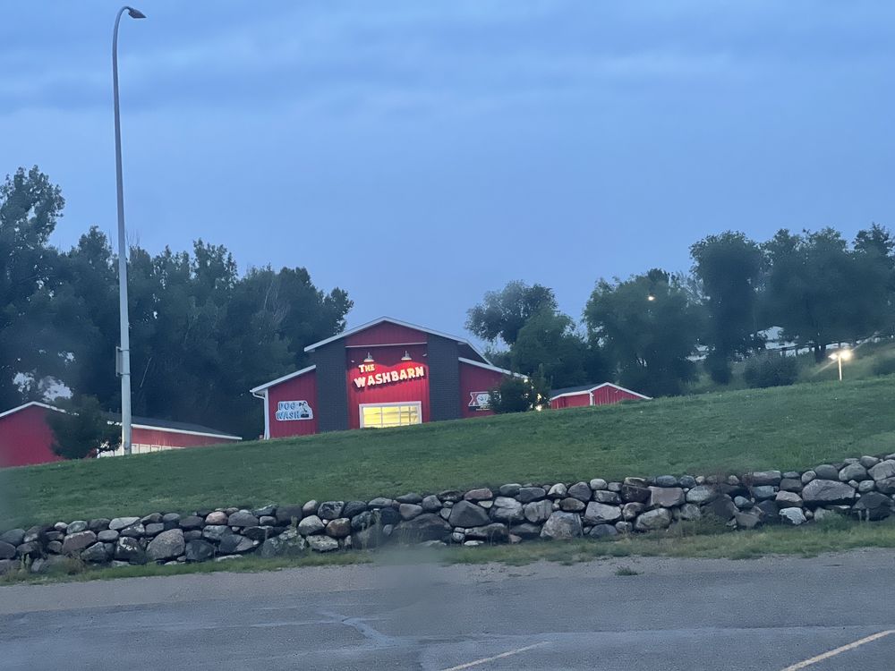 THE WASH BARN Updated September 2024 1528 E Bismarck Expy, Bismarck