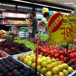 Rede Varejão Hortifruti - Promoções interessantes, como morango a R$ 3,98