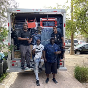 J & J Moving Experts - From left: The owner Brian, a mover Mike, a packer Anthony, and the phone and paperwork guy Randall. - Movers Near Me - Phoenix, Arizona