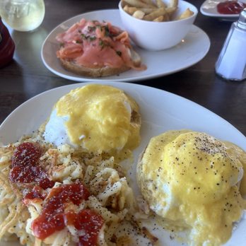 Lac Bleu Brunch Cafe - Breakfast & Brunch Near Me - Arlington, Texas