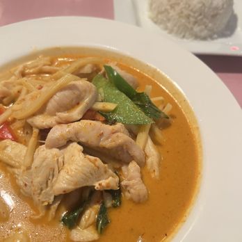 Hug Baan Thai - C1. Red Curry - Thai Near Me - Sterling Heights, Michigan