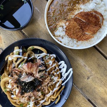 MeNami - MeNami - Seafood Yaki Udon & Curry Rice with Pork Cutlet - Japanese Near Me - Toronto, Ontario
