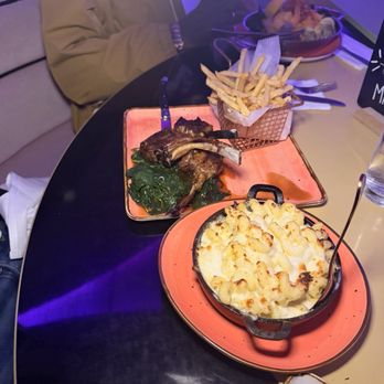 Don Coqui - Mac n cheese, truffle fries & Steak! Tasty - Latin American Near Me - Edgewater, New Jersey