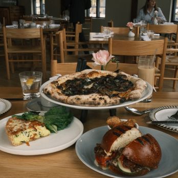 Dixboro Project - Mushroom pizza, hamburger, daily quiche - Breakfast & Brunch Near Me - Ann Arbor, Michigan