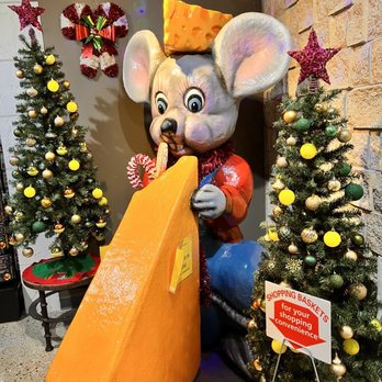 Mars Cheese Castle - Bakeries Near Me - Kenosha, Wisconsin Mars Cheese Castle - Bakeries Near Me - Kenosha, Wisconsin