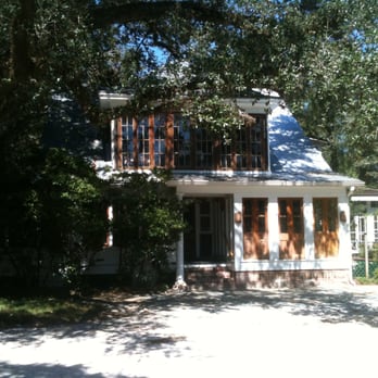 Jacmel Inn - New American Near Me - Hammond, Louisiana