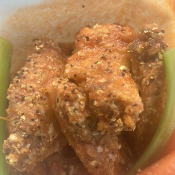 Papa Bees - Hot garlic/lemon pepper (dry rub) mix - Chicken Wings Near Me - Longwood, Florida Papa Bees - Hot garlic/lemon pepper (dry rub) mix - Chicken Wings Near Me - Longwood, Florida
