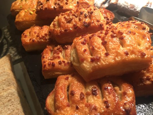 Pullman Kuala Lumpur City Centre - Hotel & Residences by null