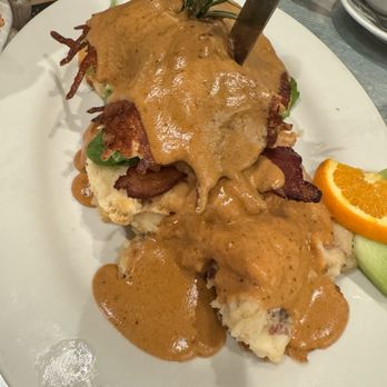 Hash House A Go Go - Chicken Benedict - New American Near Me - Las Vegas, Nevada Hash House A Go Go - Chicken Benedict - New American Near Me - Las Vegas, Nevada